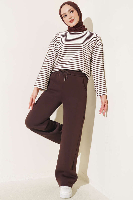 Dreilagige Braun Hose Mit Taschen