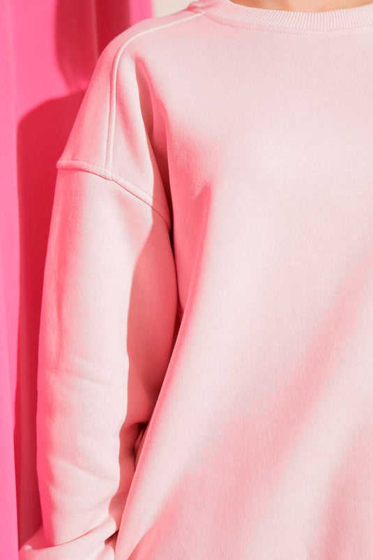 سويت شيرت أساسي وردي اللون بأكمام منسدلة بثلاثة خيوط