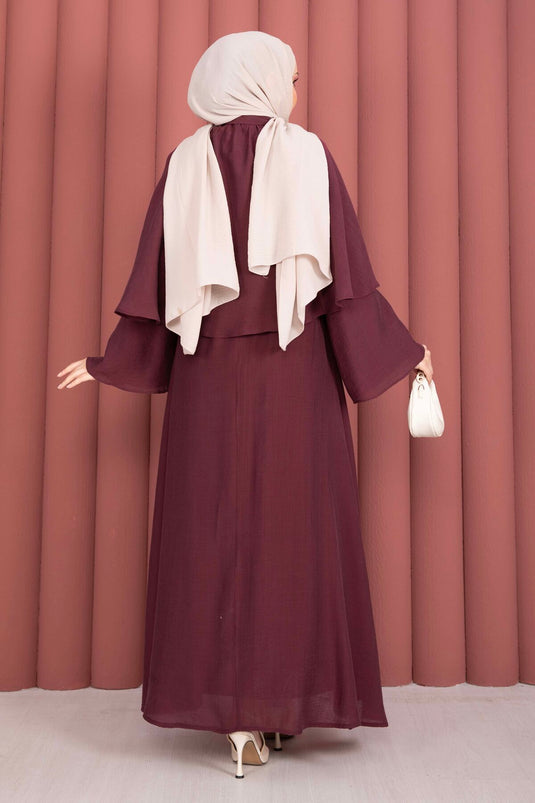 Ensemble modeste trois pièces avec broche décorative à pois, couleur prune