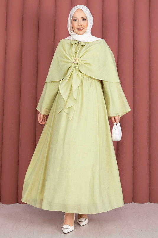 Ensemble Modeste Trois Pièces avec Broche à Détails à Pois Vert Olive