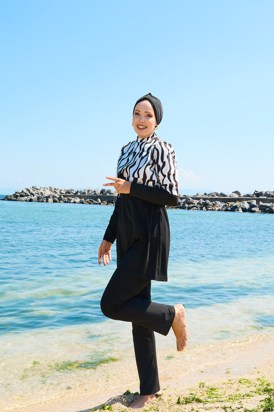 Maillot de bain hijab à motifs Allerli noir et blanc