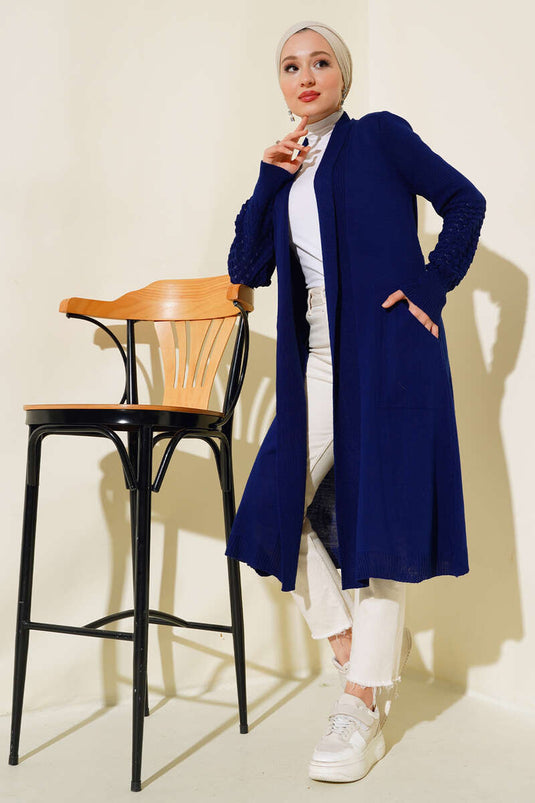 Cardigan lungo con lacci al polso in blu scuro con grappolo d'uva
