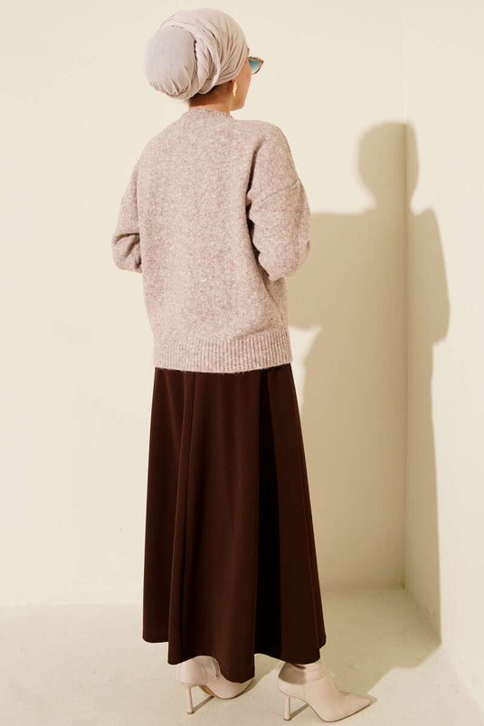 Langer Schal, Strickpullover, Braun