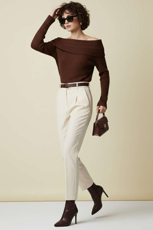 كنزة صوفية بأكمام طويلة وياقة مادونا، لون بني