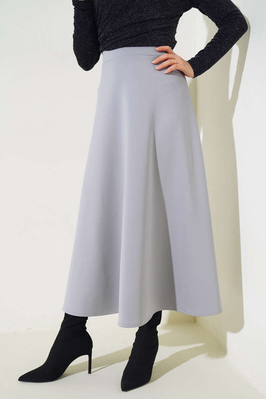 تنورة غوص طويلة رمادية