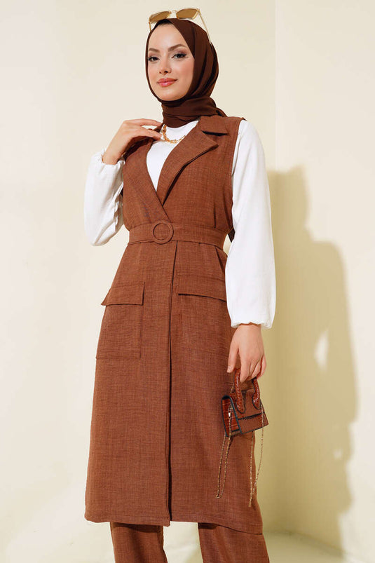 Costume Trois Pièces En Lin avec Gilet Long Marron