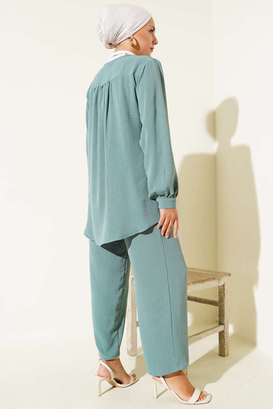 V Yaka Brit Düğmeli Ayrobin İkili Takım Çağla Yeşili