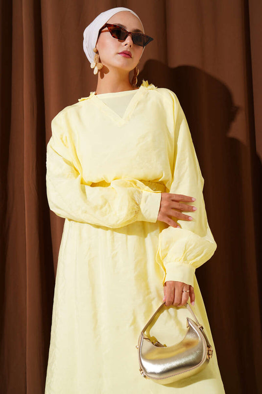 V-Neck Ruffle Skirt Three-Piece Suit Yellow