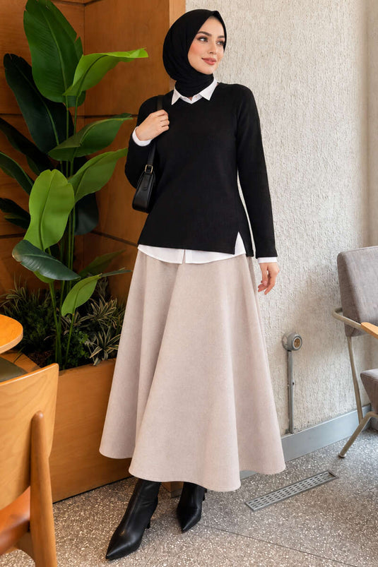 Blouse Matelassée Texturée À Col V Noire