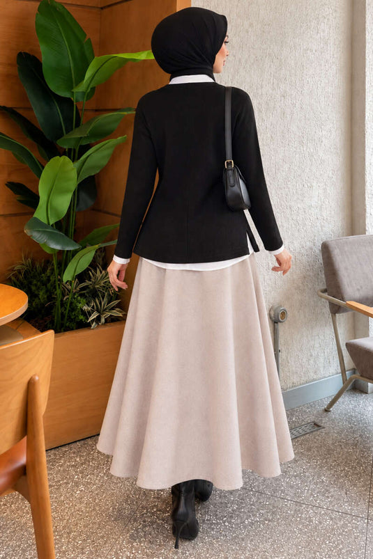Blouse Matelassée Texturée À Col V Noire