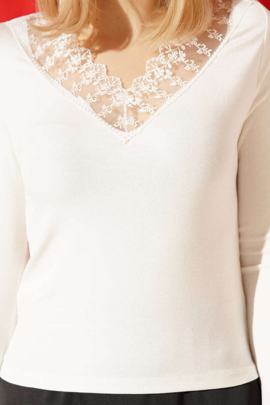 V-Neck Lace Sleeve Blouse Off-White