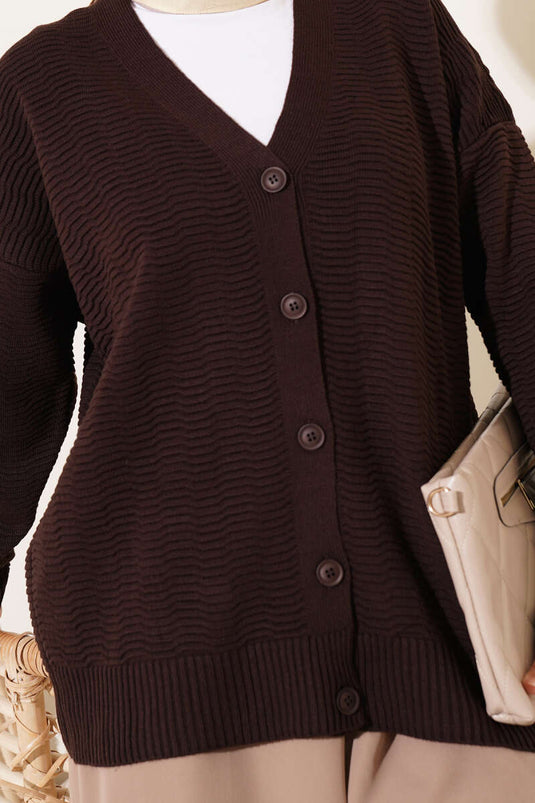 Oversized Strickjacke Mit V-Ausschnitt Und Rippenmuster In Warmem Braun