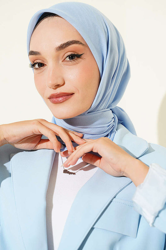 شال فيرا بلون أزرق فاتح