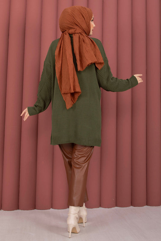 كنزة محبوكة بنقشة بقلاوة من فينيا باللون الأخضر الزيتوني