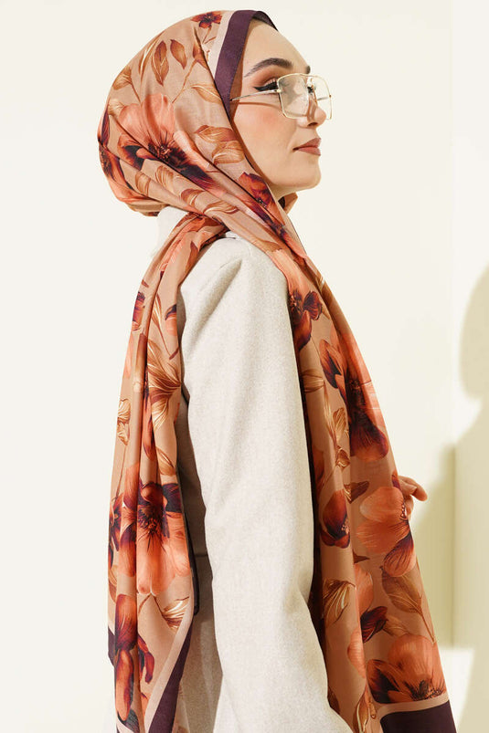 زهور عتيقة شال كاميل