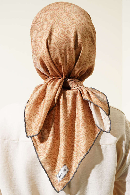 Écharpe à motif vintage moutarde