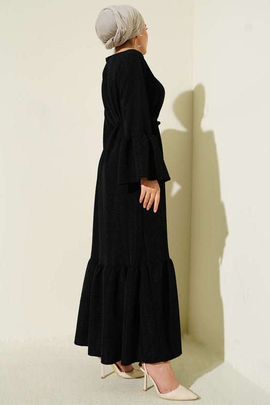 Robe en maille à volants noire