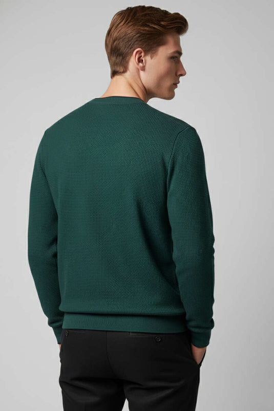 سويت شيرت محبوك مطرز بنمط الوافل، أخضر داكن