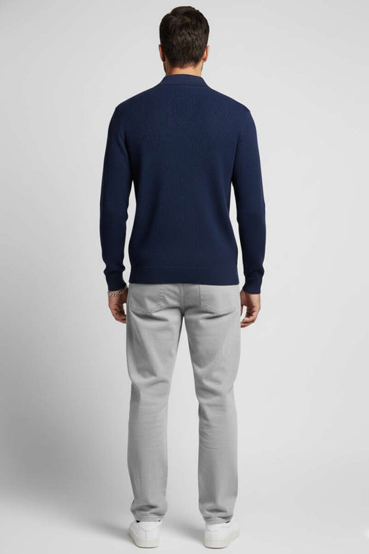 كنزة رجالية محبوكة بياقة بولو بنمط الوافل، لون أزرق داكن