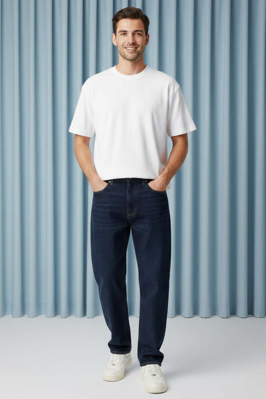 T-shirt homme blanc à motif labyrinthe avec col en V