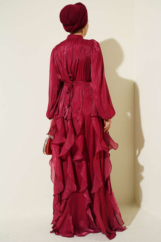 Robe de soirée bordeaux à volants avec fronces au col