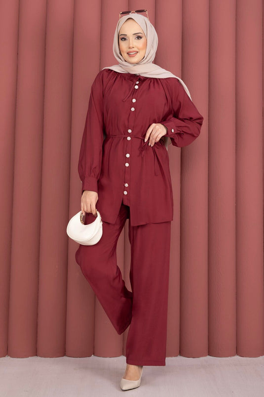 Ensemble deux pièces tunique à col montant froncé avec pantalon, bordeaux