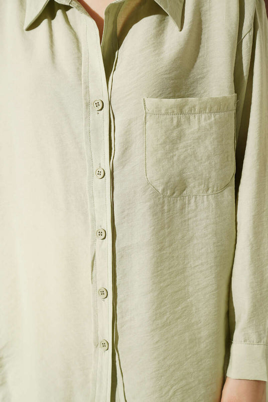Oversized Shirt with Collar and Pockets in Pistachio Green