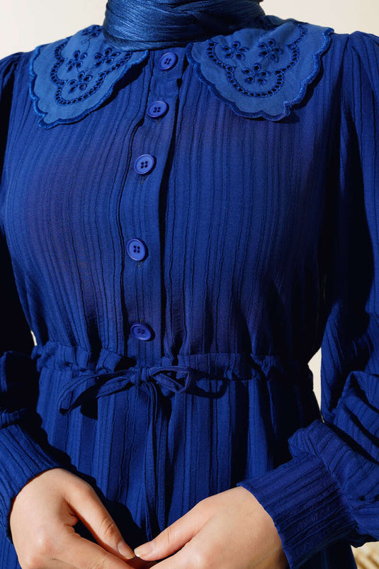 Yaka Dantelli Bel Tünelli Elbise Lacivert