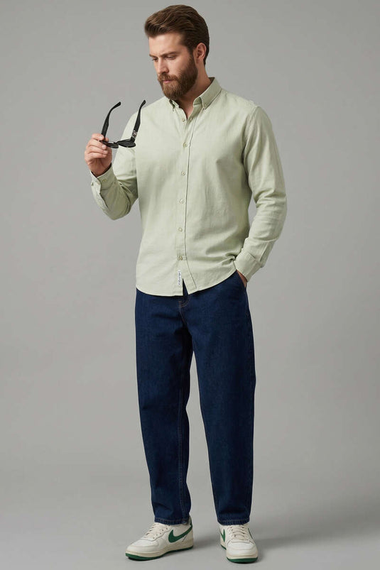 Men's Shirt with Collar Buttons in Pistachio Green