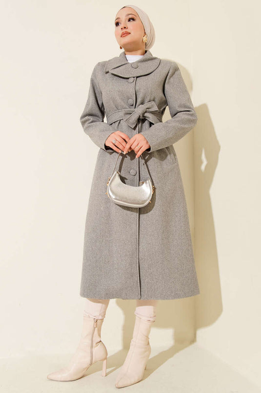 Gray Tweed Coat with Buttoned Collar and Belt
