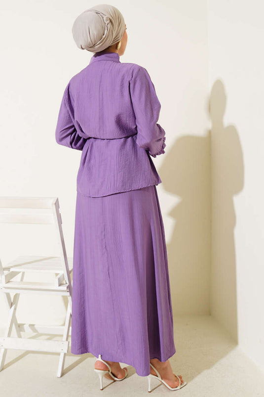 Tweedelig pak met ruches en rok, lila