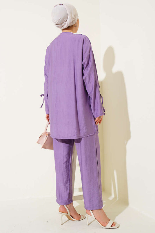 Zweiteiliger Anzug mit Rüschenkragendetail, Flieder