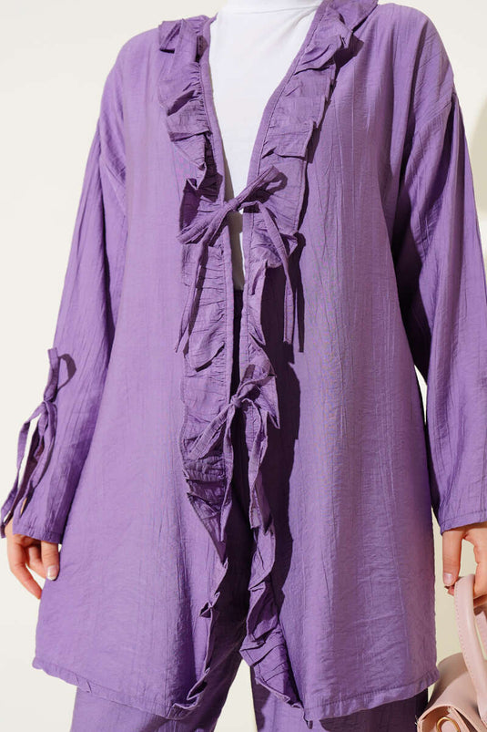 Zweiteiliger Anzug mit Rüschenkragendetail, Flieder