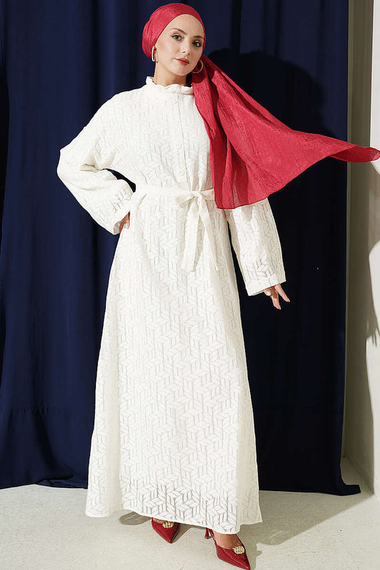 Robe En Dentelle À Volants Et Col Beiges