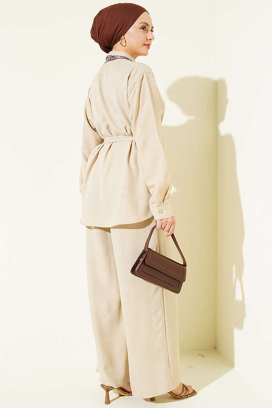 Loose Two-Piece Set with Collar Scarf and Belt Beige