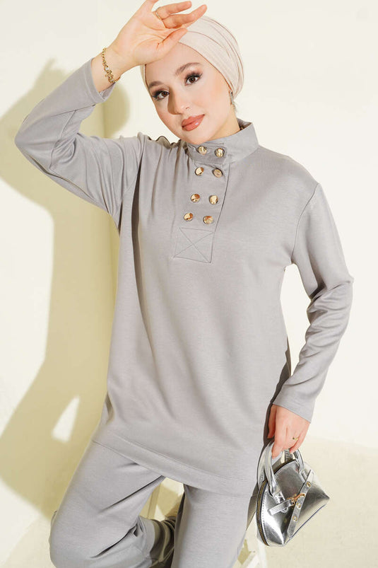 Zweiteiliger Anzug „Loysha“ mit goldfarbenem Kragen und Knöpfen, Grau