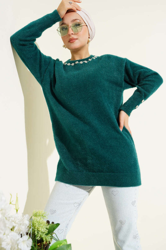 سترة ملتحية بياقة لؤلؤية زمردية