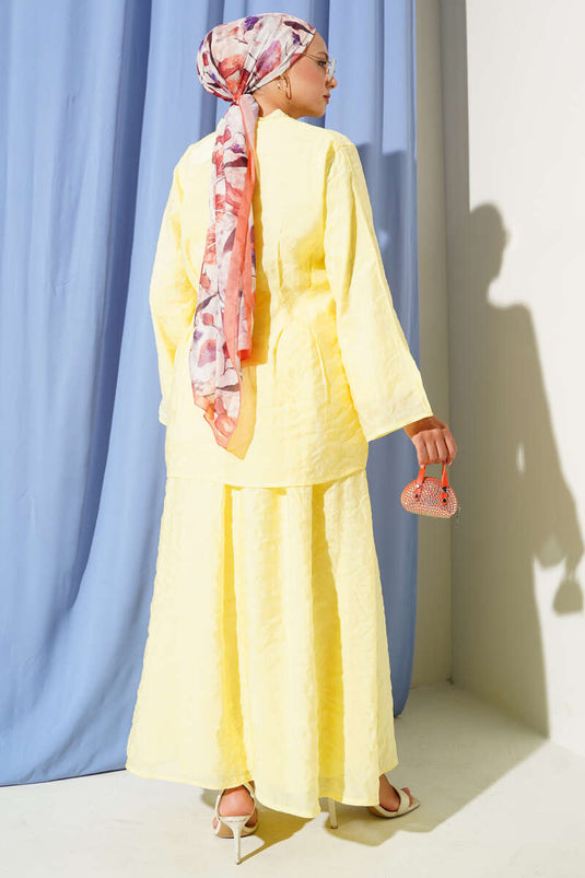 Yaka İp Bağlamalı Etekli Üçlü Takım Sarı