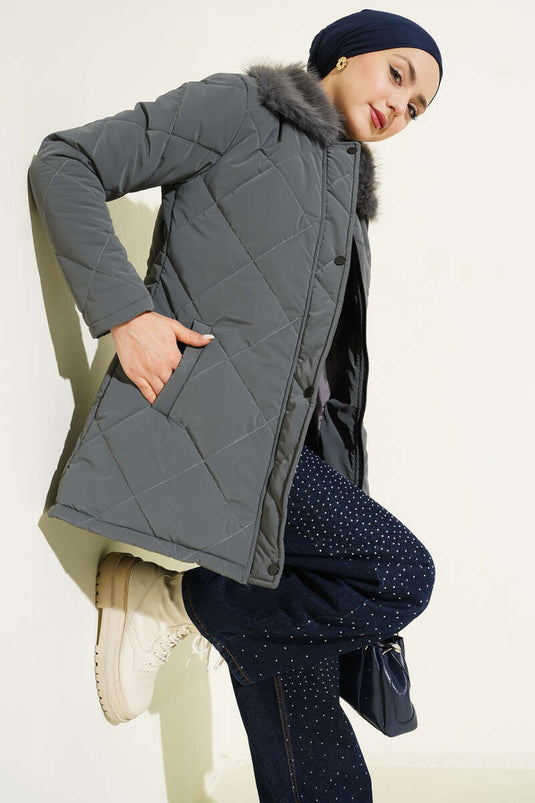 Yaka Kürklü Kapitone Kısa Mont Füme