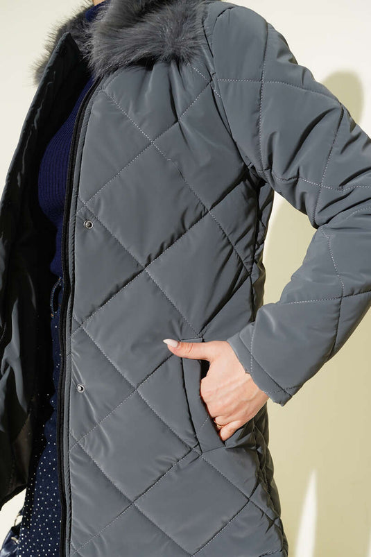 Yaka Kürklü Kapitone Kısa Mont Füme