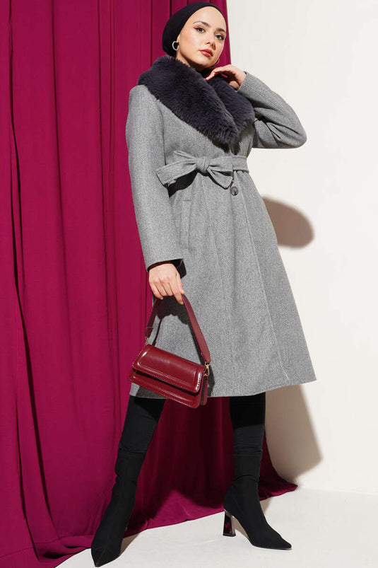 Yaka Kürklü Kaşe Kaban Gri