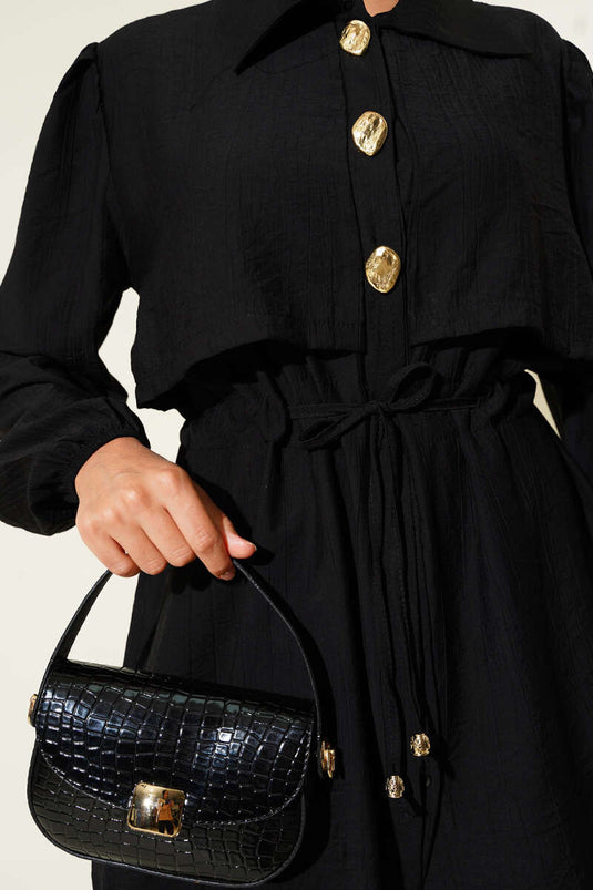 Cape kraag goud geknoopt tweedelig pak zwart