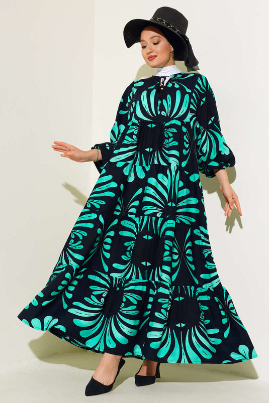 Kleid mit Kragen und Quastenmuster in Marineblau und Grün