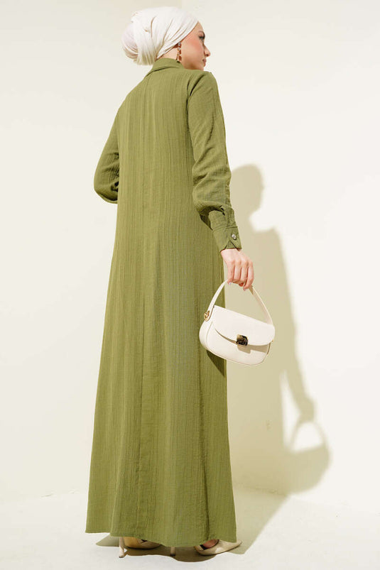 Abito con volant e colletto in pietra, verde mandorla