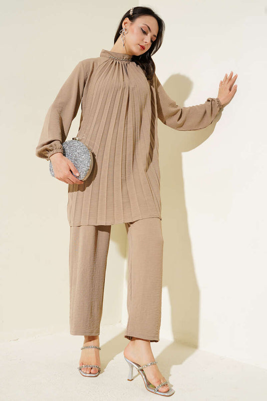 Yaka Taşlı Pileli Tunik İkili Takım Latte