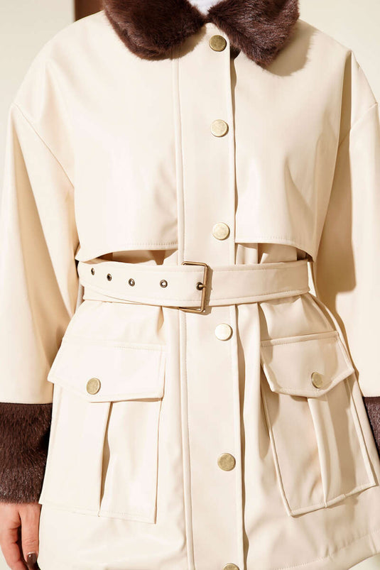 Yaka ve Bilek Kürklü Deri Ceket Bej