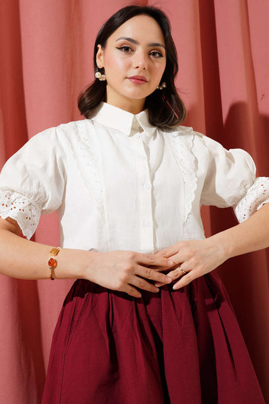 Short Shirt with Lace Collar and Sleeves Ecru