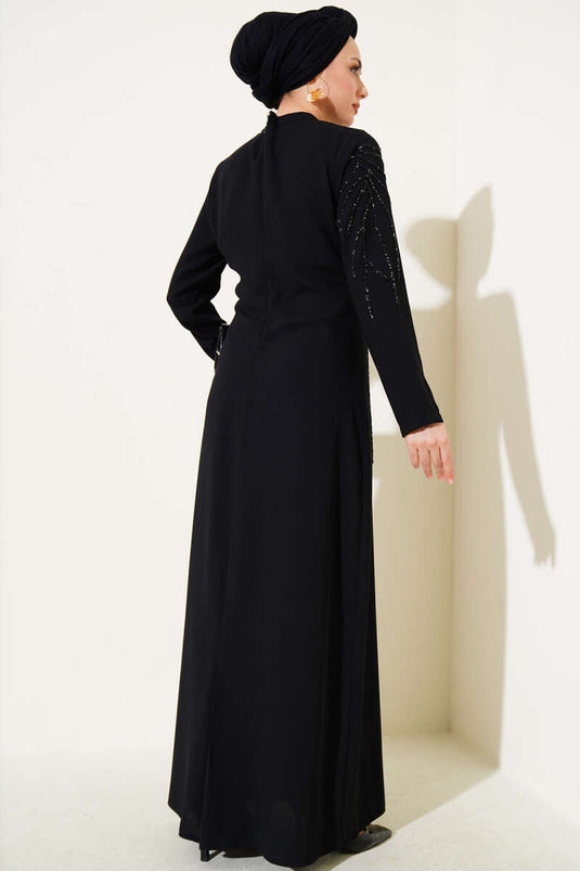 Collar and Shoulder Stoned Plus Size Crepe Dress Black