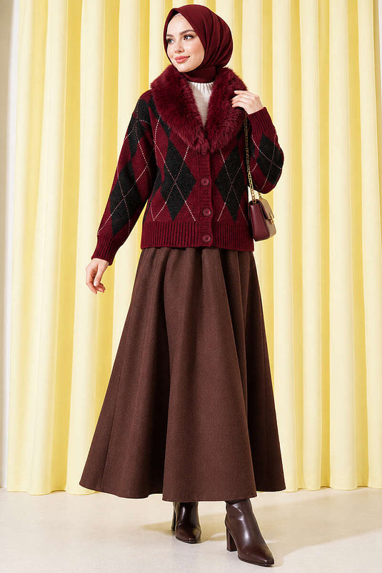 Gilet En Maille À Col En Fourrure Et Motif Bordeaux