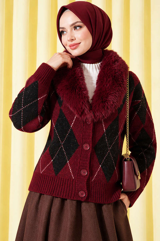 Gilet En Maille À Col En Fourrure Et Motif Bordeaux